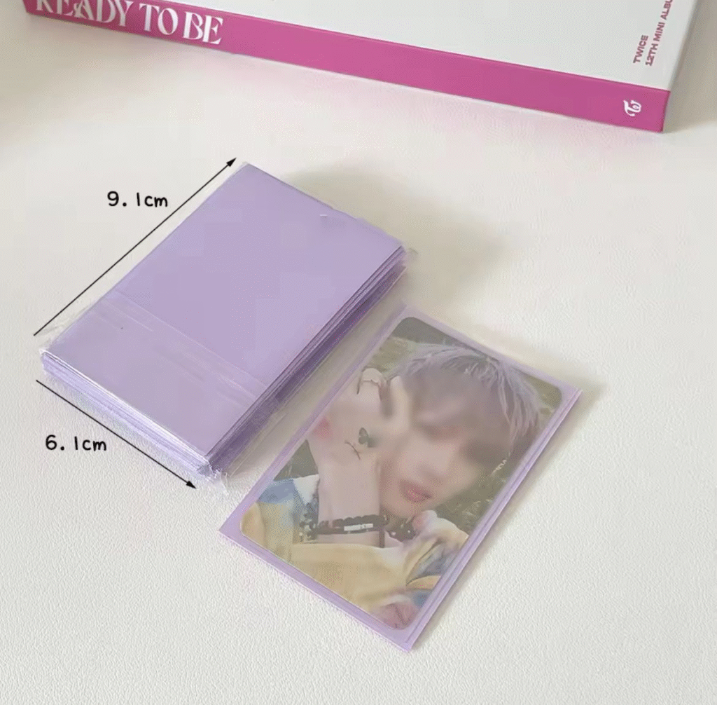 Paquete x5 unidades Sleeve fondo oscuro para Photocards